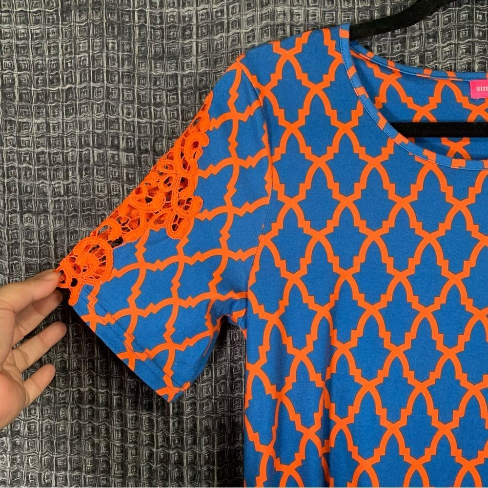 SIMPLY SOUTHERN Short Sleeve Geometric Print Dress with Lace Detail Small #700 - Picture 6 of 10